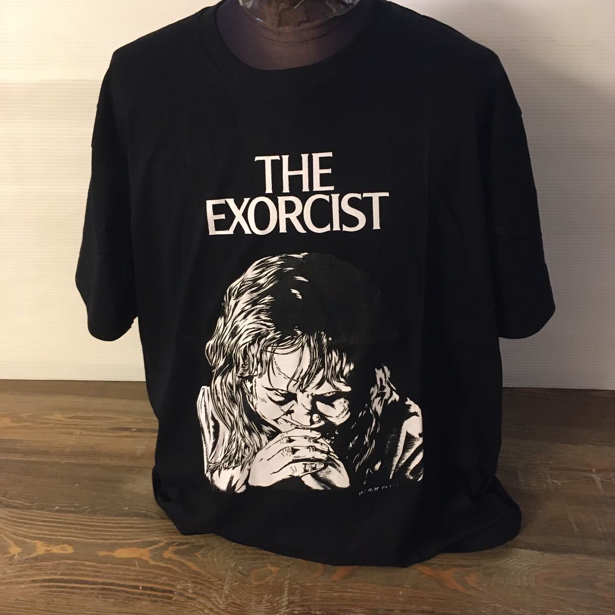 コレクターアイテム　エクソシス　THE EXORCIST L ムービーTシャツ　映画Tシャツ　ホラーTシャツ　ムービー ブラック _画像1