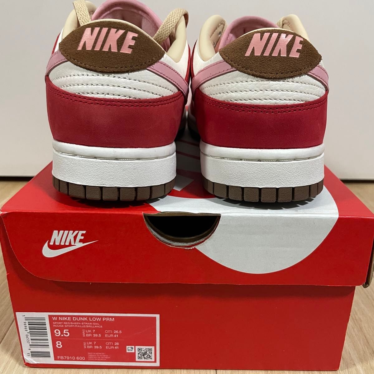 NIKE WMNS DUNK LOW PREMIUM BACON ナイキ ウィメンズ ダンク ロー プレミアム ベーコン