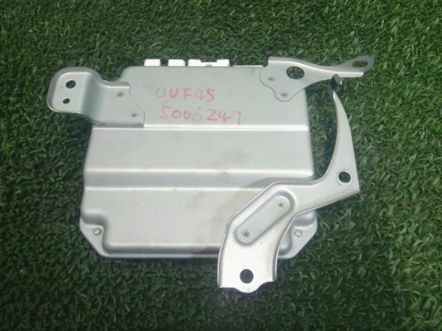 レクサス LS DAA-UVF45 ステアリングコントロールコンピューター STEERING CONTROL 112900-9123 89181-50040 89181-50201_画像3