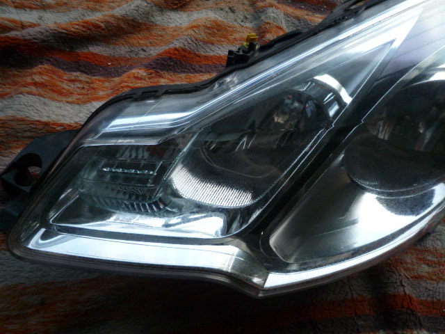 2013y ( Citroen DS3) left head light (A5C5F01) 9677038380 -02
