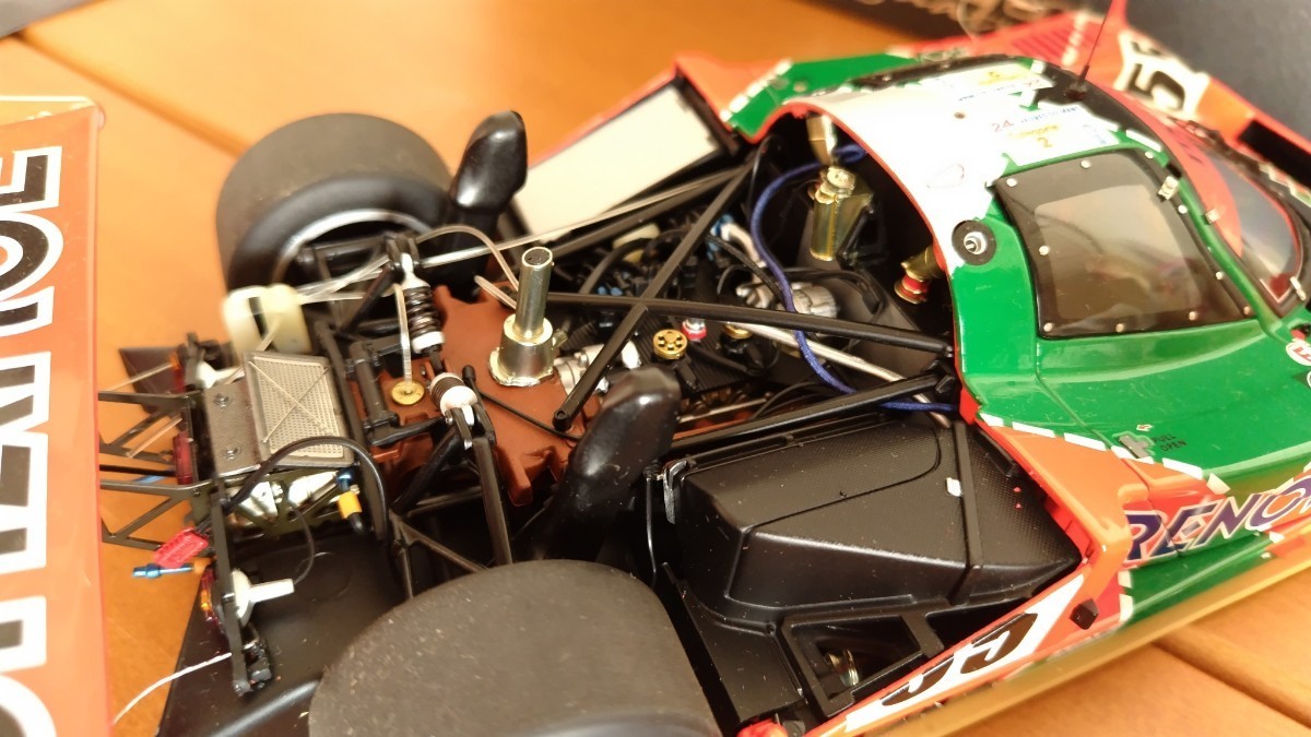 マツダ 787B 1991年ル・マン24時間優勝車　1/18スケール _画像8