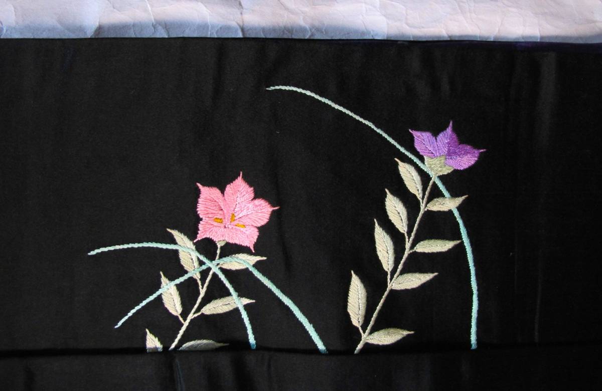 牡丹 桔梗 菊紅葉の花いかだ 総刺繍 アンティーク名古屋帯の画像4