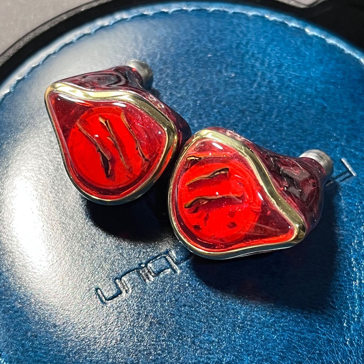 日本未発売)UM MEST MKIII CF Red + Liquid Links Martini (2pin 日本未発売)UM MEST MKIII CF Red + Liquid Links Martini (2pin