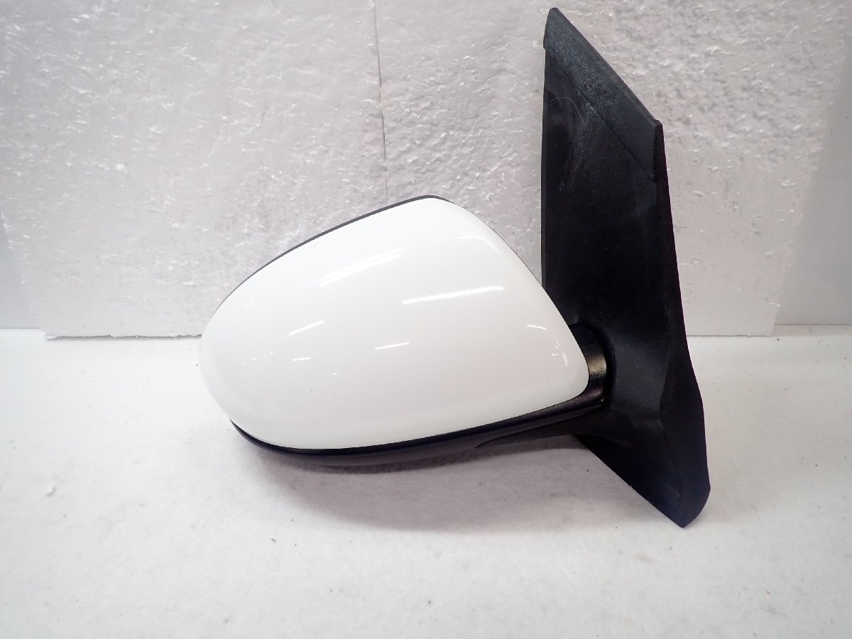  Demio DE3FS DE original side mirror door mirror right right side driver`s seat Z4D white 5 pin D653-69-120 308883