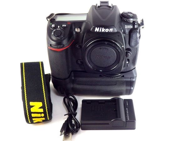 送料無料!! Nikon D300S ボディ MB-D10 バッテリーグリップ セット 人気 完動 美品 一眼レフ フィルム カメラ ニコン Camera SLR Battery_画像2