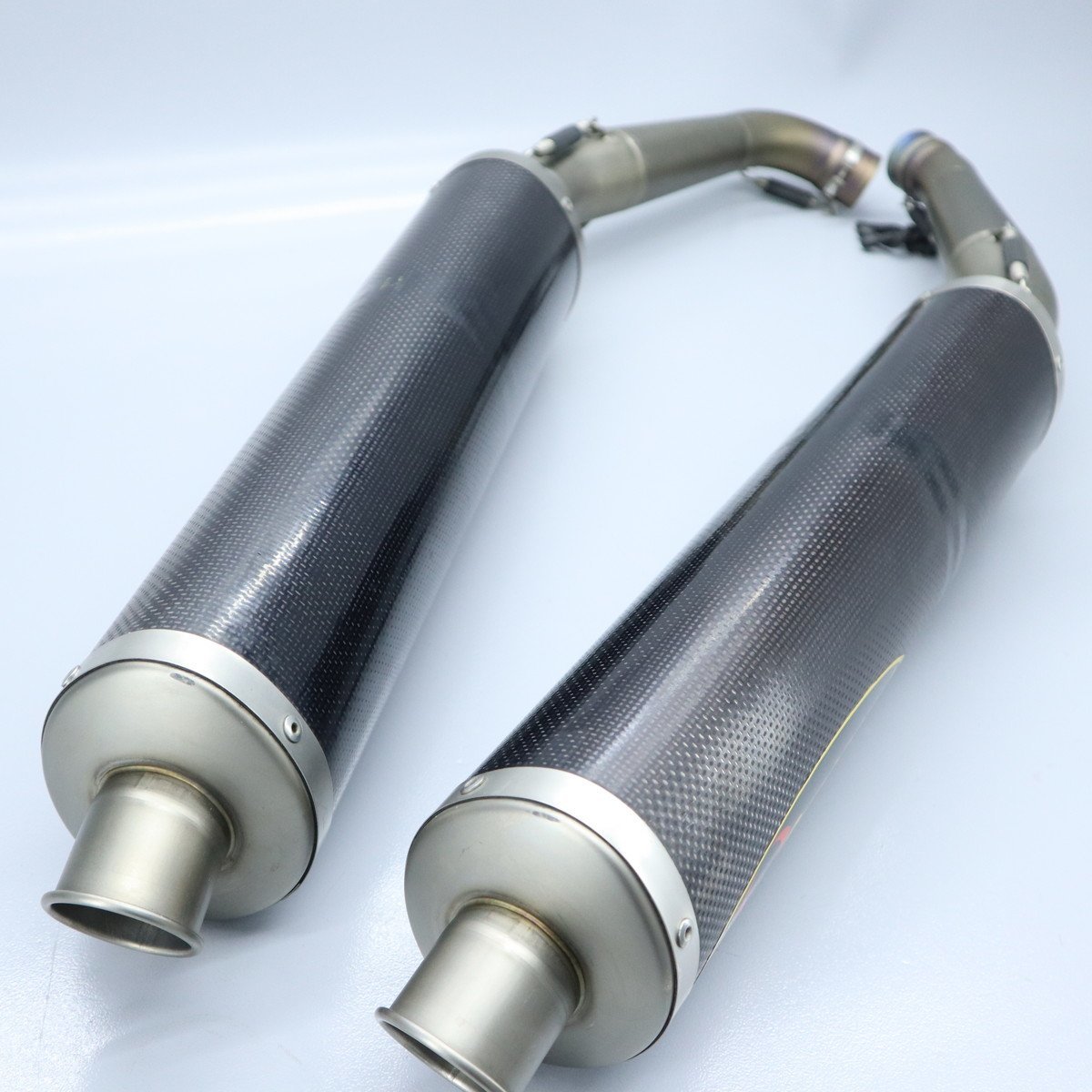 ホンダ VTR1000SP SC45 外し AKRAPOVIC アクラポビッチ スリップオン カーボン マフラー サイレンサー　231204BD0253_画像4