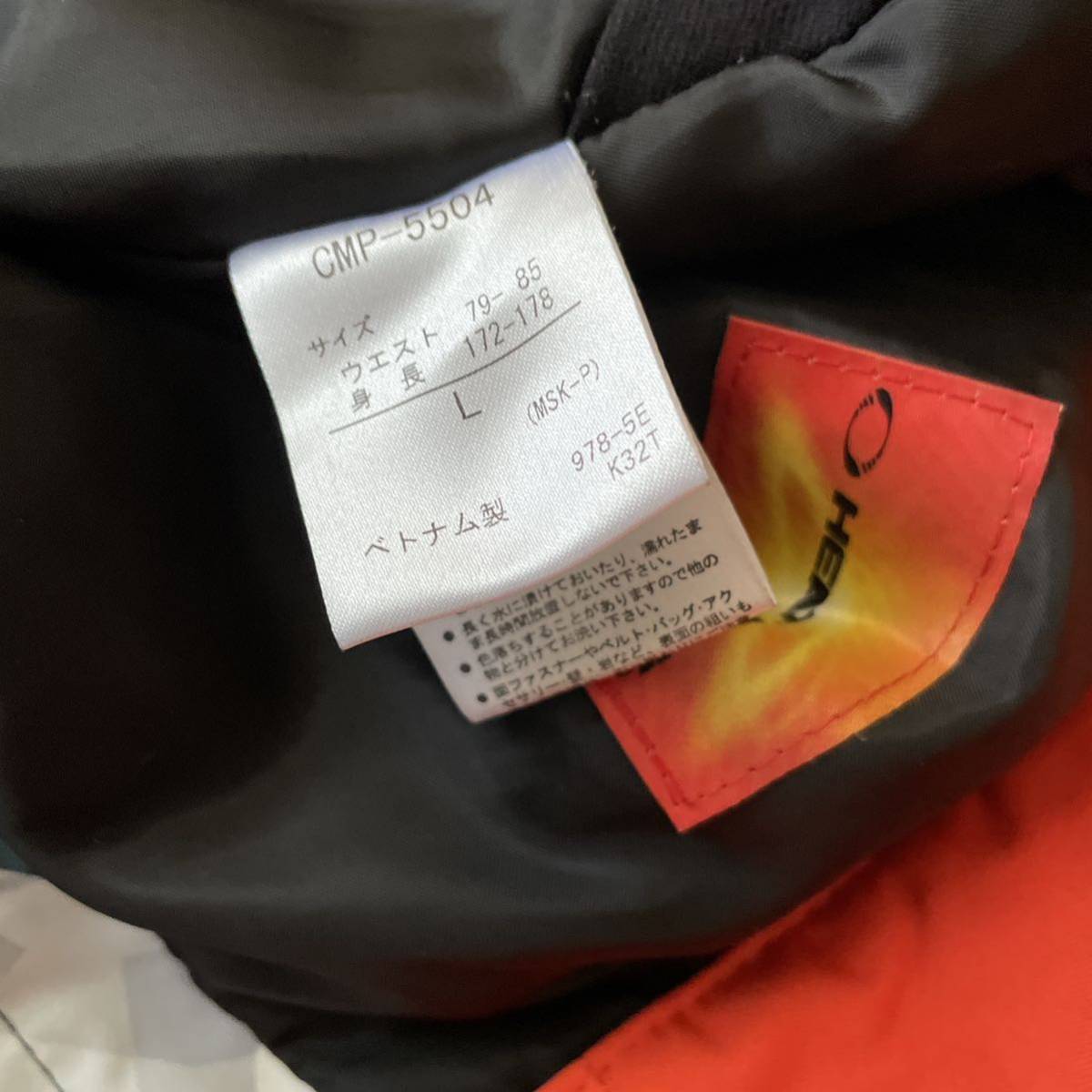 お値引き交渉歓迎 デサント DESCENTE スキーウェア デモモデル お値引き交渉歓迎 デサント DESCENTE スキーウェア デモモデル