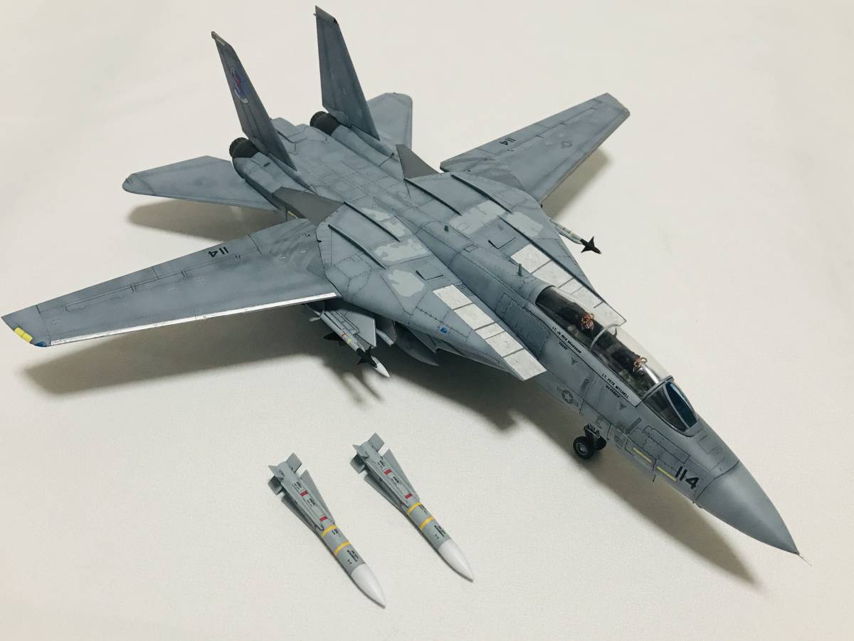 多摩工房 トップガンTop Gunマーヴェリック&グース搭載機 1/72 完成品 ファインモールド F-14A _AIM54ミサイルはマグネット式脱落装着可能