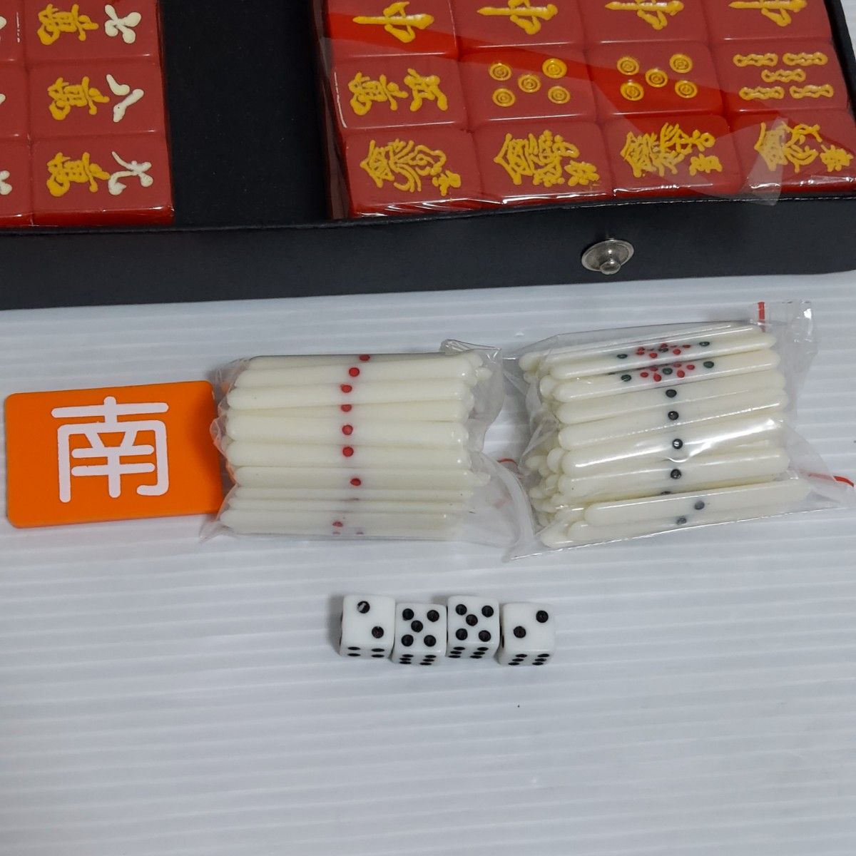 未使用】麻雀牌 赤龍牌 背牌黒色|Yahoo!フリマ(旧PayPayフリマ) 未使用】麻雀牌 赤龍牌 背牌黒色|Yahoo!フリマ(旧PayPayフリマ)