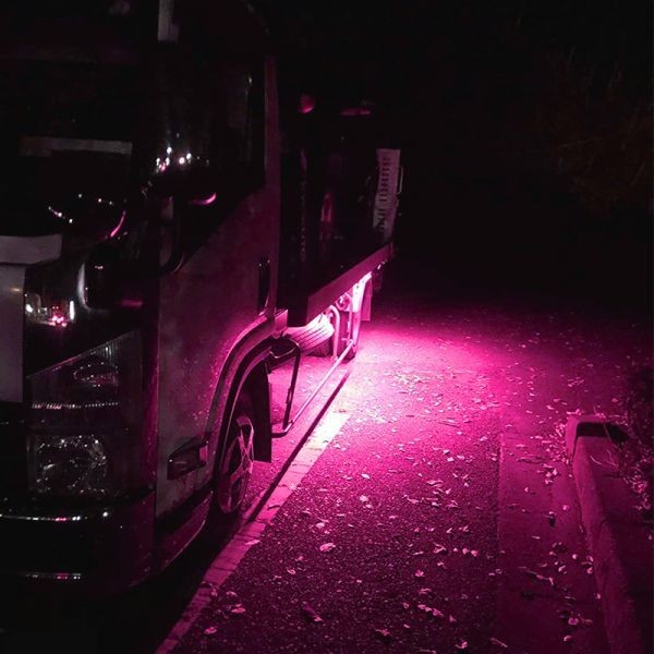 24V トラック ピンク タイヤ灯 LED サイドマーカー ランプ 作業灯 路肩灯 LEDダウンライト 防水 S25 40パネル連結 40コマ CBD06の画像2