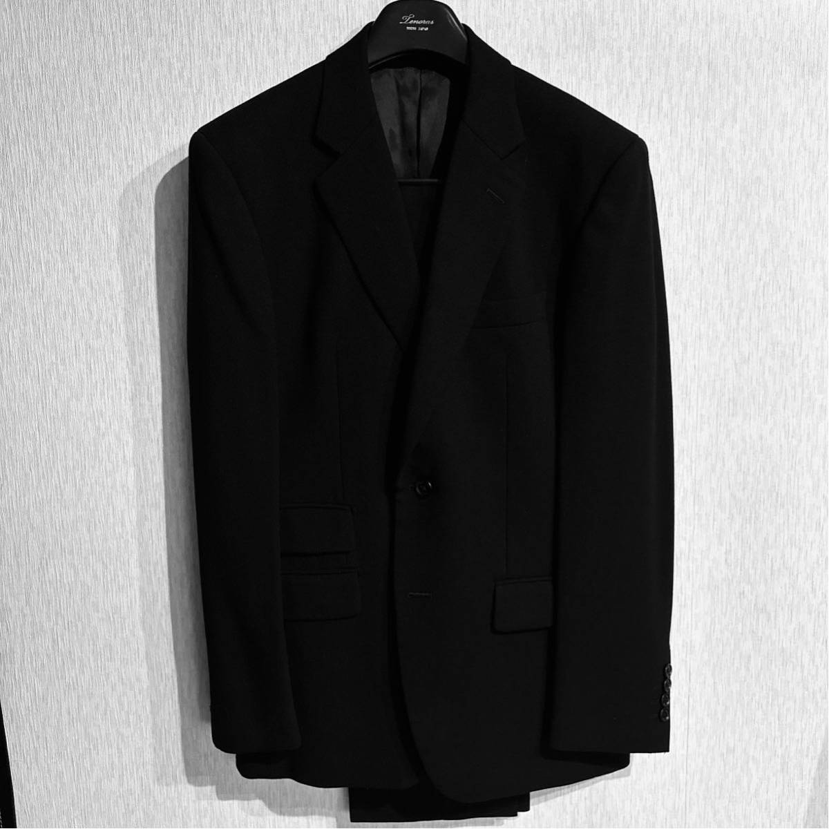 ティノラス 2釦スーツ XL 送料無料 セットアップ ブラック_画像1