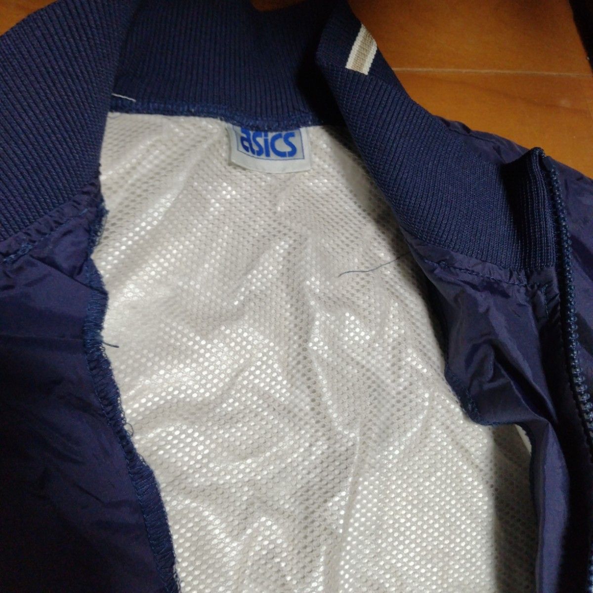 ジャケットアシックスASICS 80's90's レトロなレコーダー ジャケットアシックスASICS 80's90's レトロなレコーダー