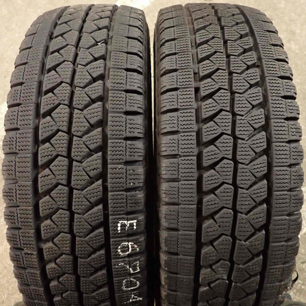 冬 4本SET 会社宛 送料無料 225/60R17.5 116/114 LT ブリヂストン ブリザック W979 2022年製 地山 バリ溝 小型 トラック 発泡ゴム NO,E6704_画像4