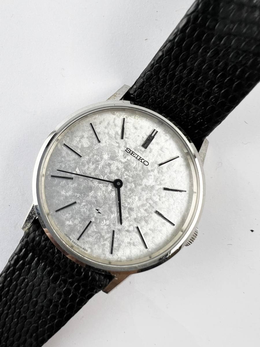 未使用 SEIKO セイコー 2220-0430 CHARIOT シャリオ メンズ 腕時計 手巻き式 シルバー 白文字盤 ビンテージ　アンティーク_画像1