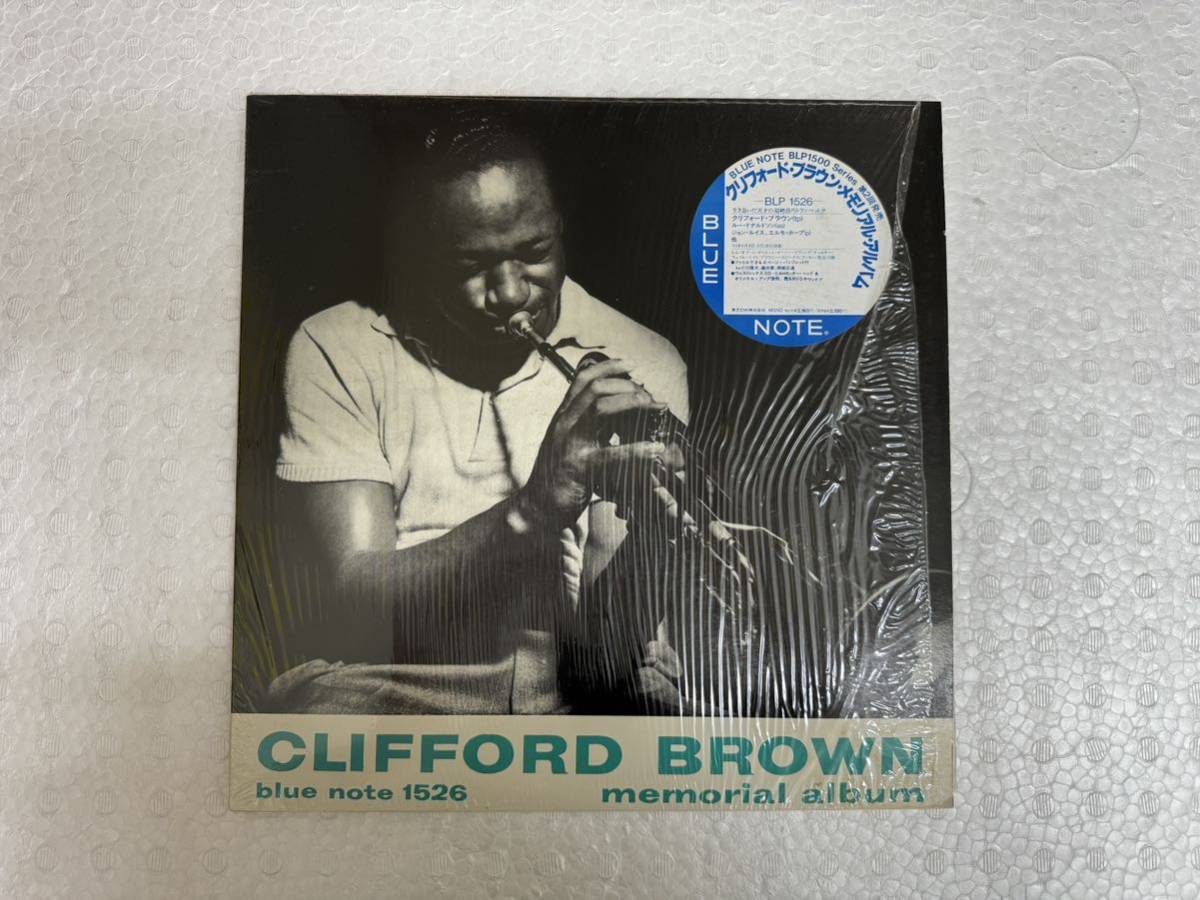 売切〜♪ Clifford Brown Memorial Album BLUE NOTE1526 LPレコード　_画像1