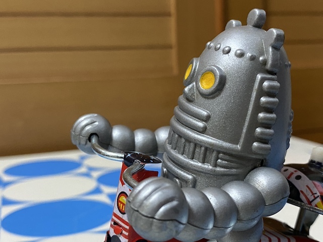 ⑨バイクに乗るロボット「BABY ROBOT」・ブリキのおもちゃ（ギミック有り）動作動画あり_画像9