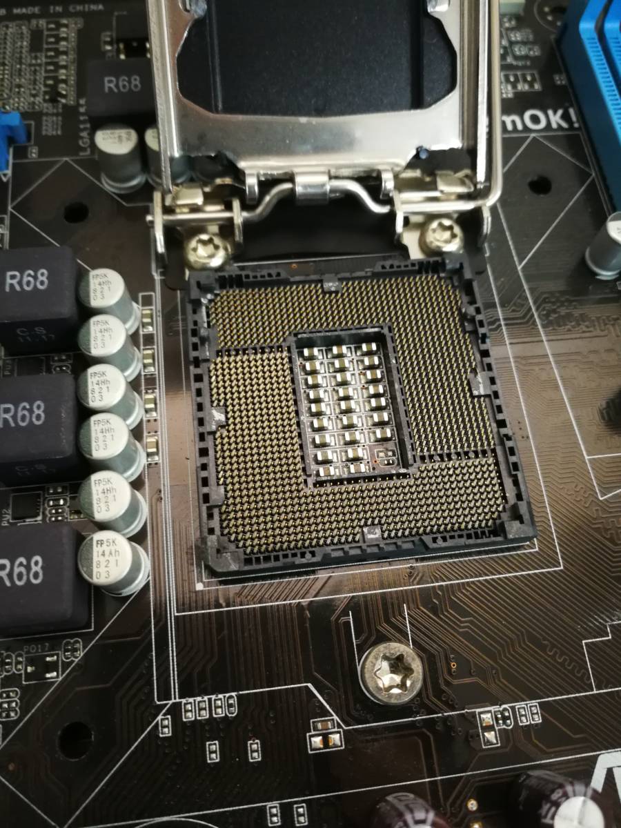 動作品 ジャンク扱い ASUS P8H67-M LE / LGA 1155 / mATX_画像2