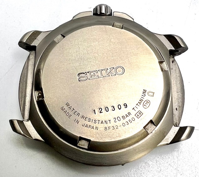 ジャンク品 SEIKO セイコー 8F32-0350　 チタン パーペチュアルカレンダー クォーツ　チタニウム_画像3