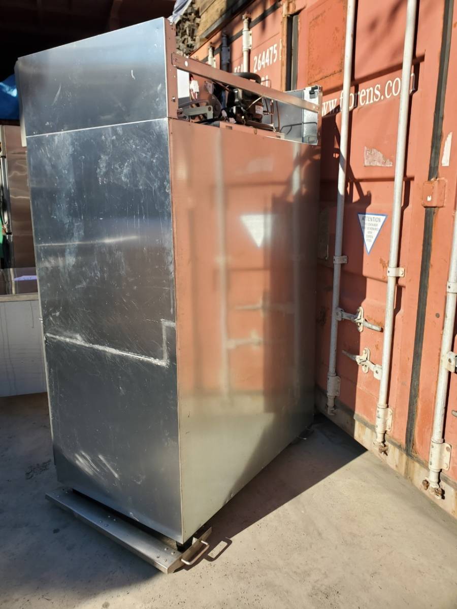 M2389-5【在庫一掃セール】縦型冷蔵庫 W1200×D800×H1910㎜【2021年 M2389-5【在庫一掃セール】縦型冷蔵庫 W1200×D800×H1910㎜【2021年