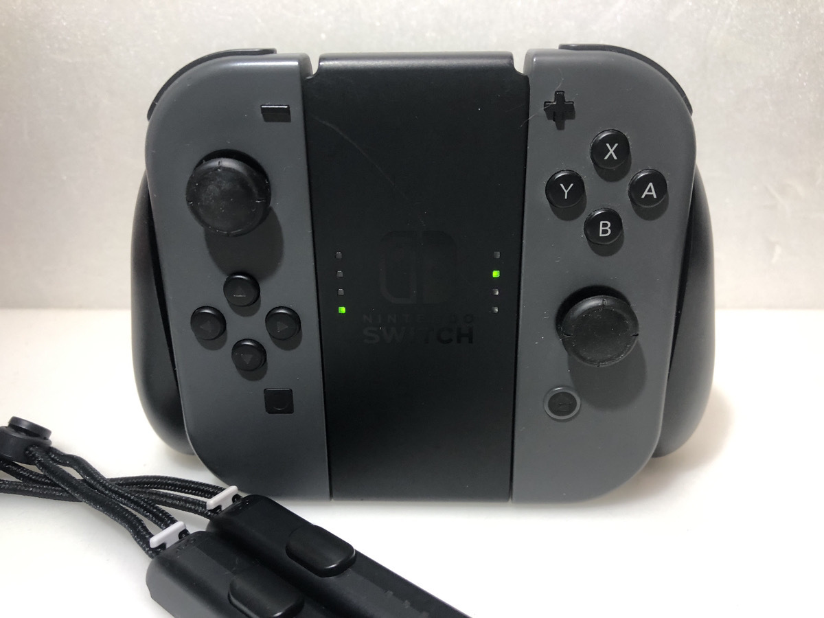 ジョイコン/Joy-Con グレー(左右)&グリップ ニンテンドー ジョイコン/Joy-Con グレー(左右)&グリップ ニンテンドー