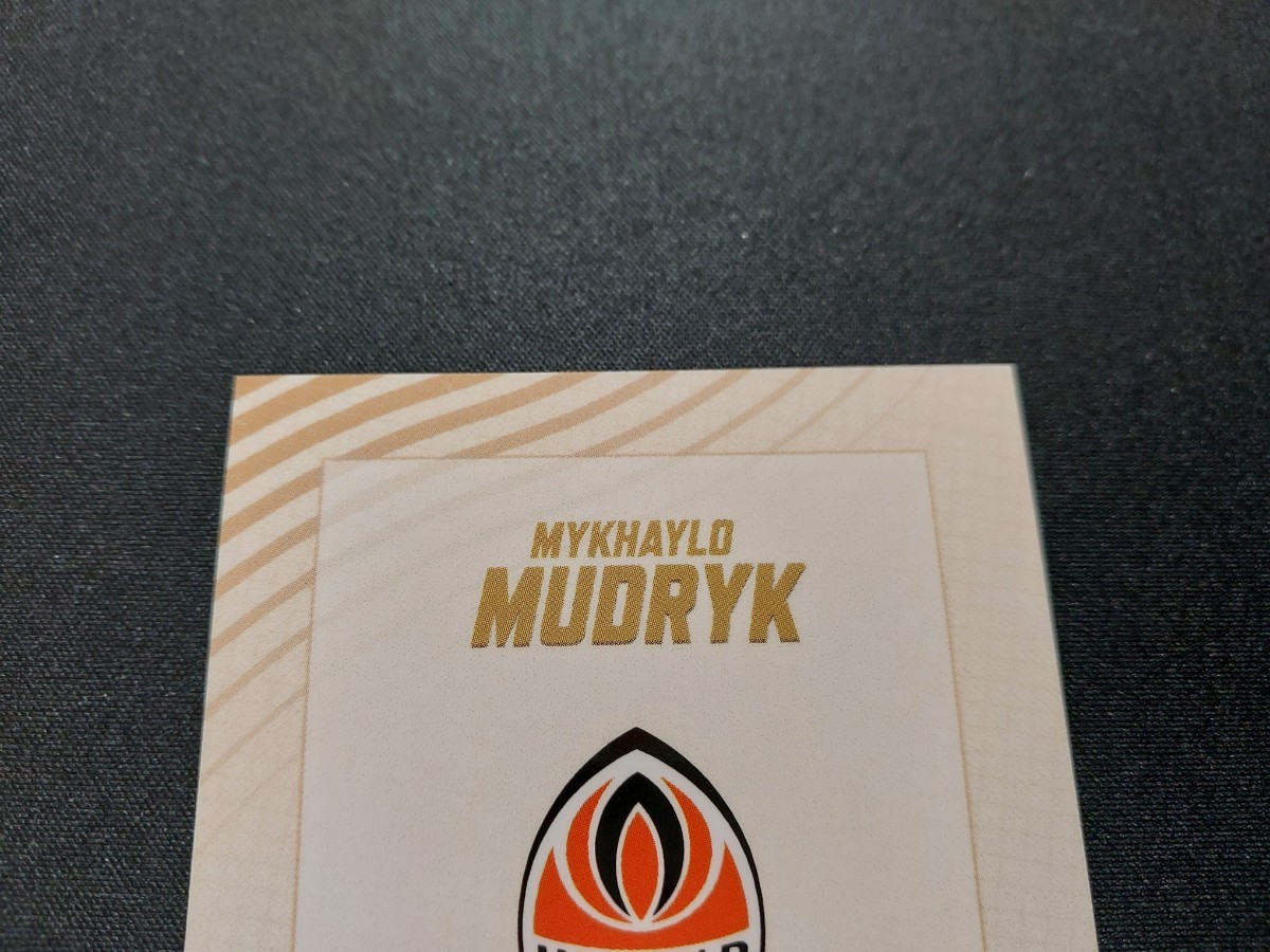 Mykhaylo Mudryk（ミハイロ・ムドリク）RC 2022-23 Topps Gold X Dan Leydon Future Stars_画像5