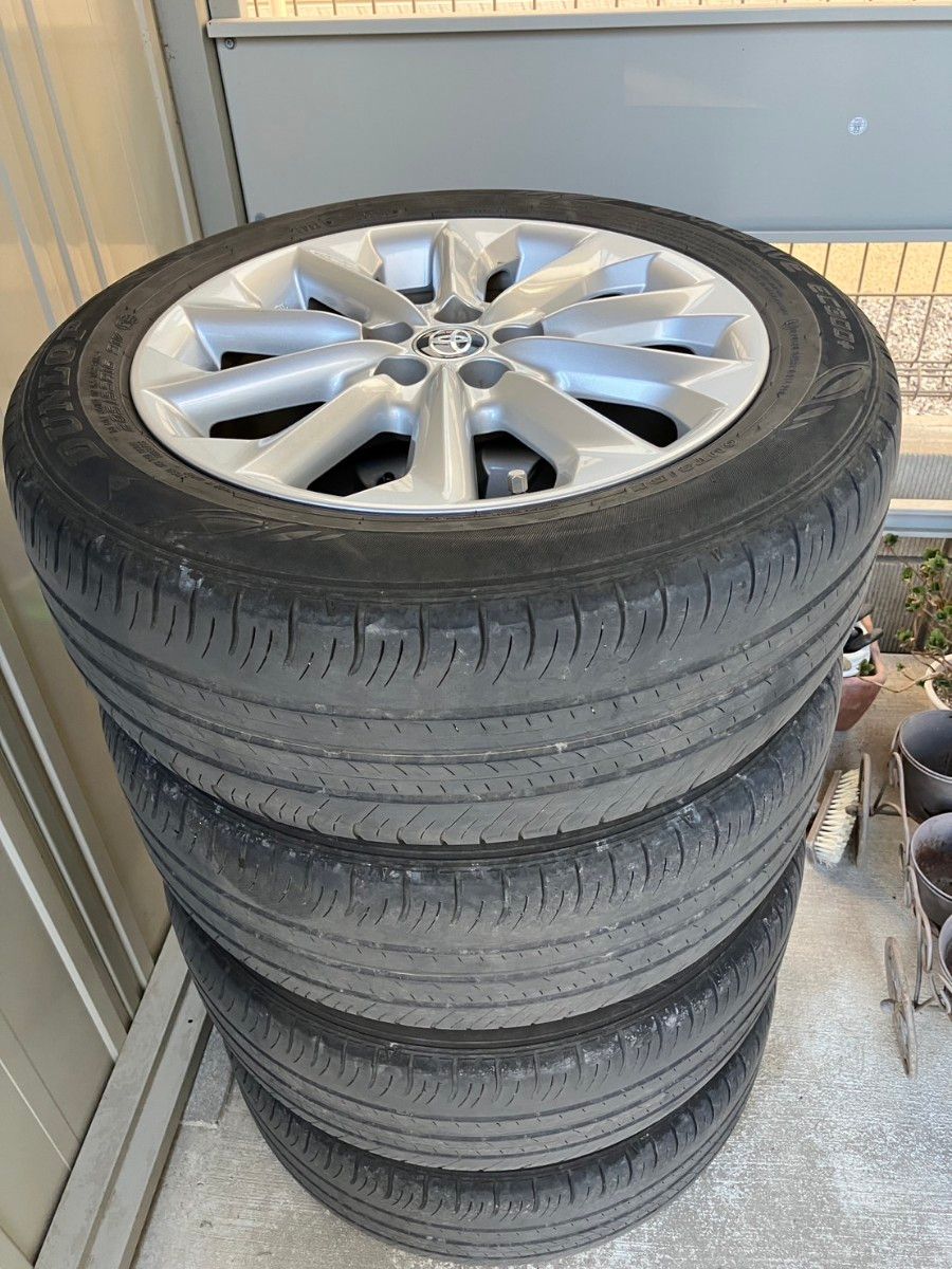 トヨタ カローラツーリングS 純正16インチ タイヤホイールセット トヨタ カローラツーリングS 純正16インチ タイヤホイールセット