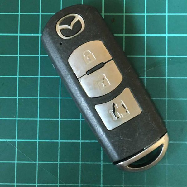 MZ4166 лампочка-индикатор нет Mazda оригинальный "умный" ключ дистанционный пульт 3 кнопка Premacy MPV Biante и т.п. раздвижная дверь дистанционный ключ 
