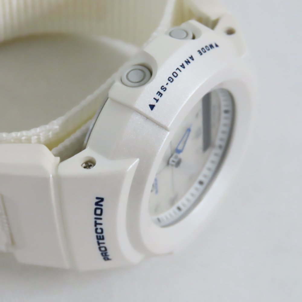 Ts773983 カシオ 腕時計 G-SHOCK AW-599 ナイロンベルト ホワイト文字盤 メンズ CASIO 中古_画像3