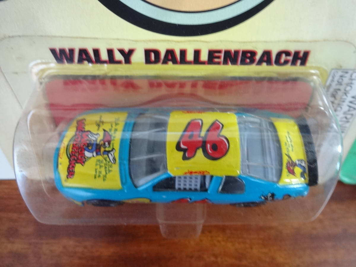 Revell レベル 1/64 WOODY WOODPECKER WALLY DALLENBACH ウッディー・ウッドペッカー NASCAR ナスカー ミニカーコレクションの画像4