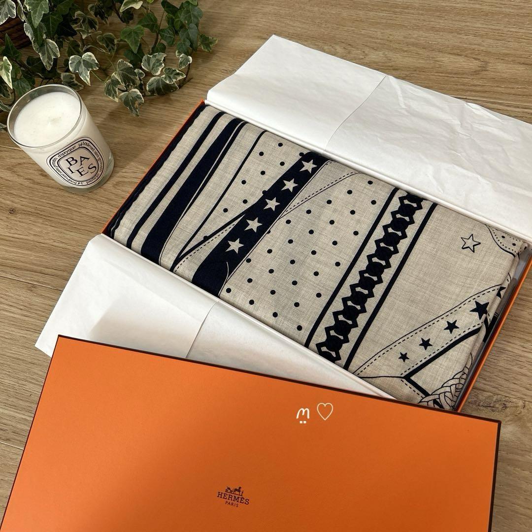 送料無料 HERMES エルメス カレ140 ジェアン 朝の散歩 バンダナ 送料無料 HERMES エルメス カレ140 ジェアン 朝の散歩 バンダナ
