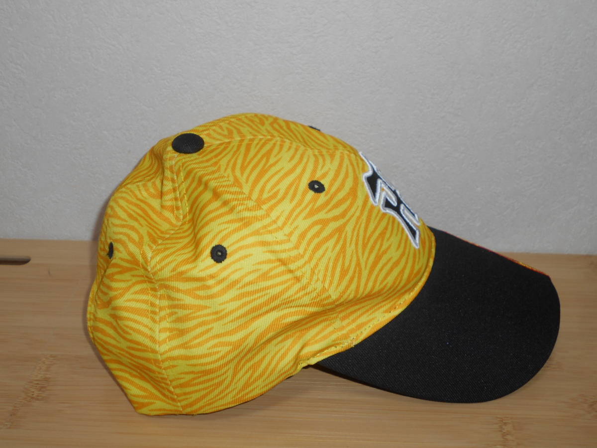 阪神タイガース キャップ 　帽子 Joshin イエロー×黒　　サイズ　フリーサイズ　　　（３F　ハ_画像3