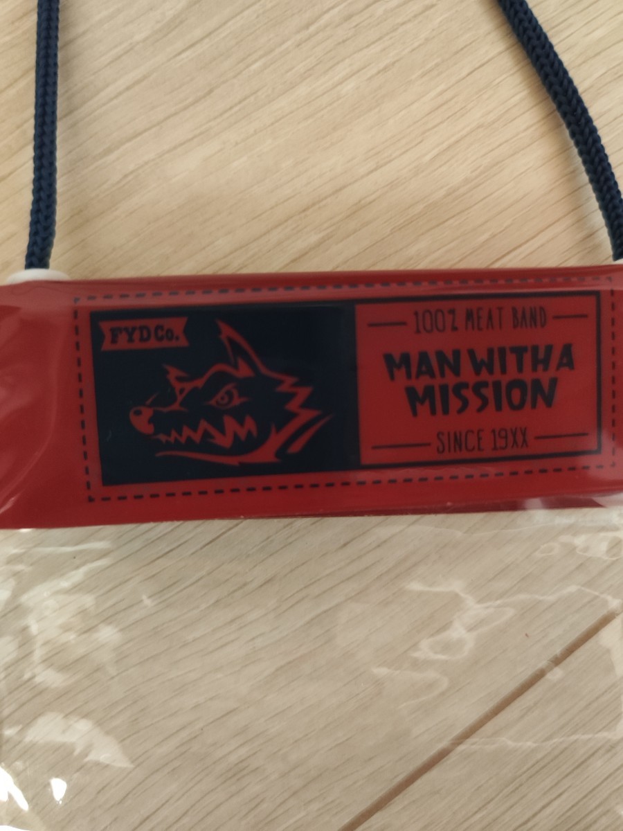 MAN WITH　A MISSION マンウィズ 防水スマホカバー コインケース _画像2