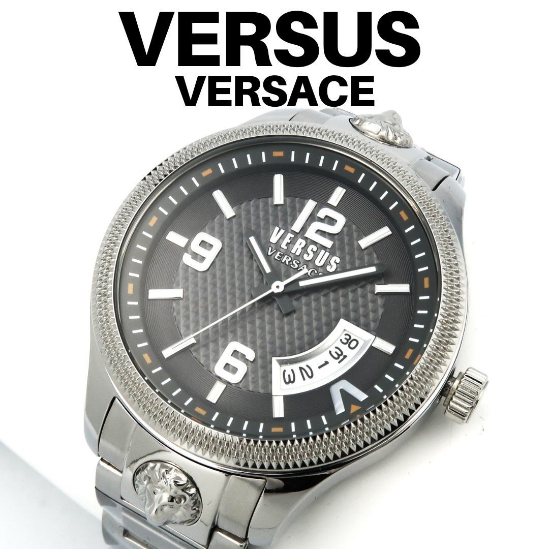 VERSUS VERSACE　ヴェルサーチ 腕時計　シルバー　VSPVT0520