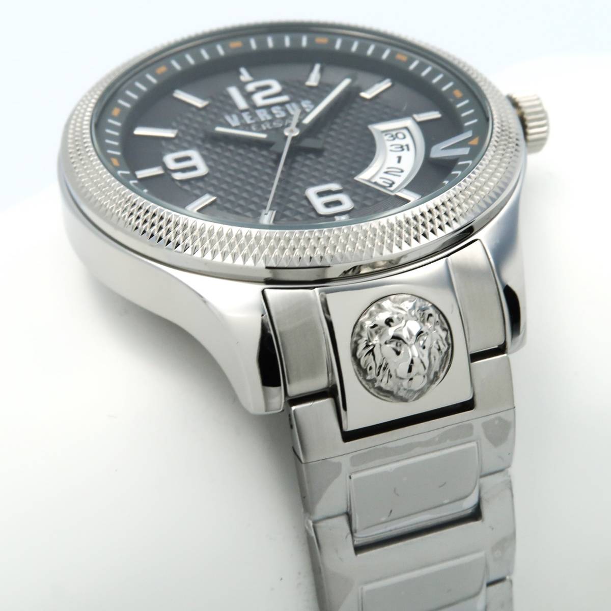 VERSUS VERSACE ヴェルサーチ 腕時計 シルバー VSPVT0520|Yahoo VERSUS VERSACE ヴェルサーチ 腕時計 シルバー VSPVT0520|Yahoo