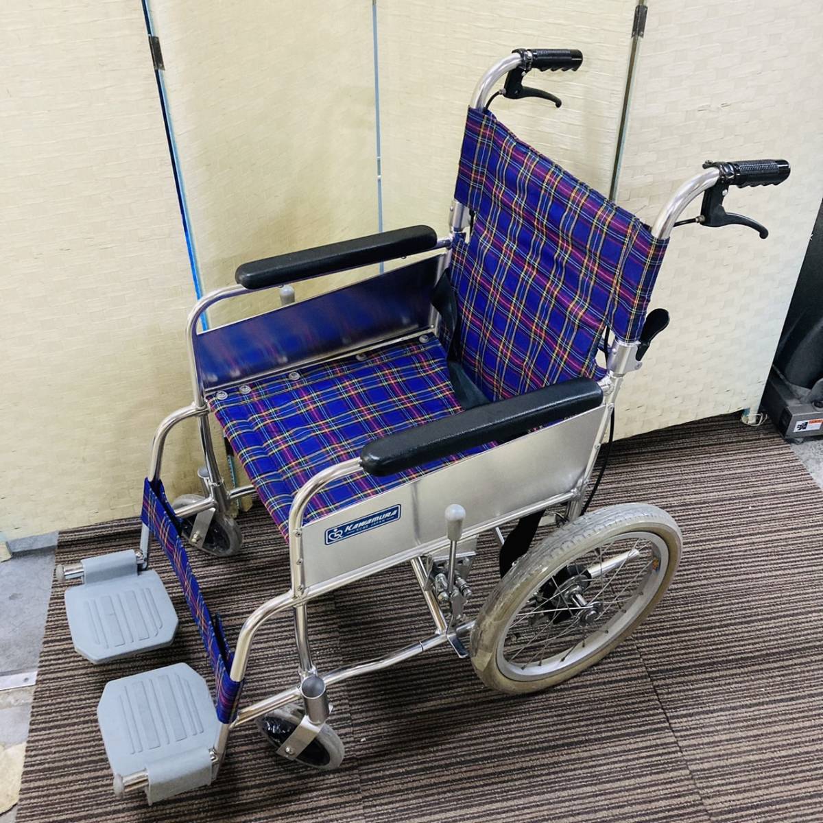 車椅子 A300SB 車いす 車イス カワムラサイクル 介助用車いす 現状品/124-09_画像1