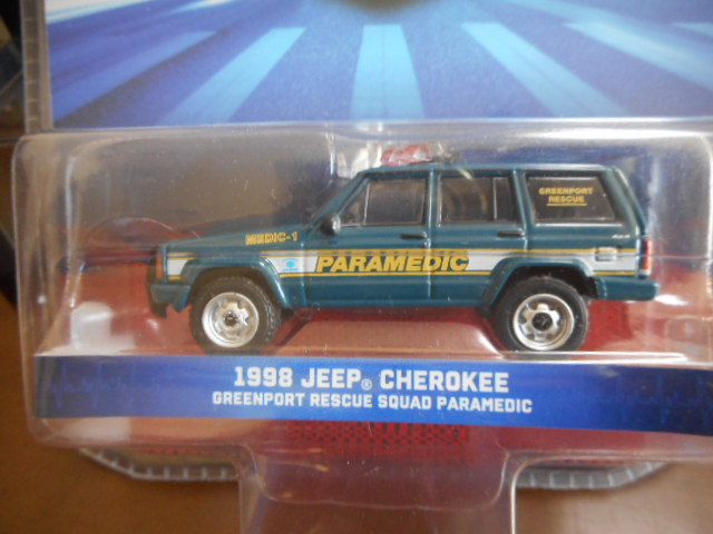 ★★1/64 グリーンライト ジープ チェロキー グリーンポート 救急 救命 Greenlight Jeep Cherokee Squad Paramedic 1998★★_画像2