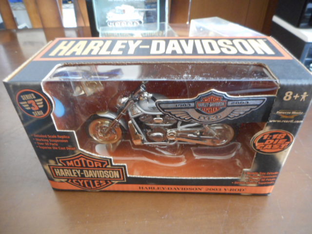 ★★1/18 ハーレーダビッドソン 2003 V-ROD ERTL Harley Davidson Vロッド★★_画像3