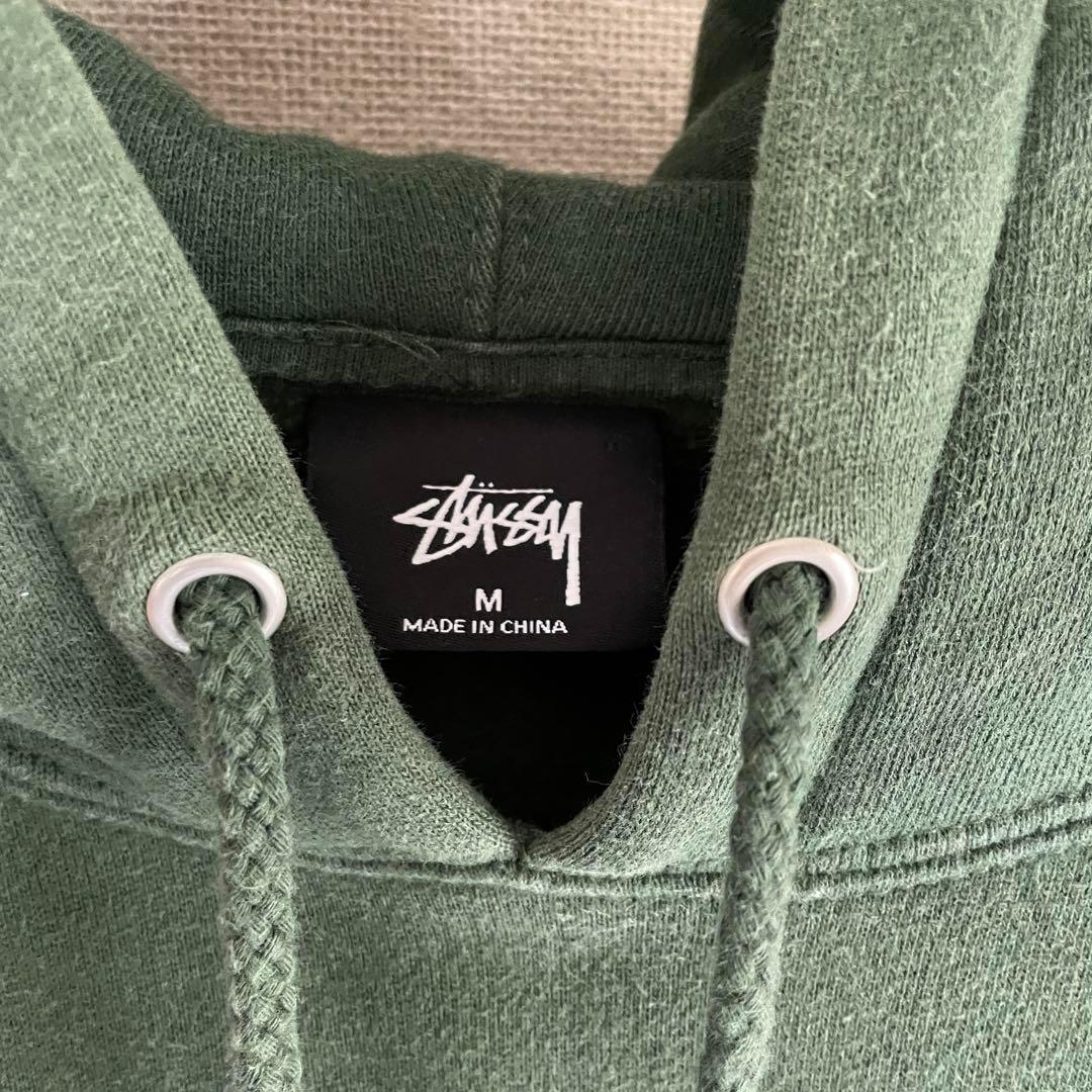 Stussy ストゥーシー パーカー ビックロゴ ダークグリーン Mサイズ