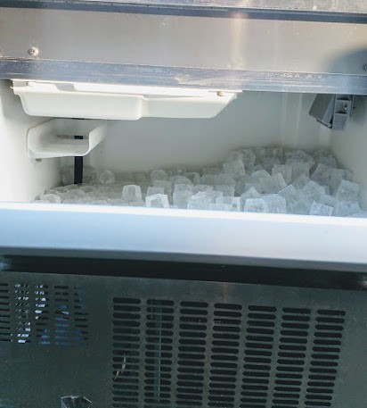 2014　Panasonic／パナソニック　全自動製氷機　SIM-S5500　 製氷能力55kg／日　点検済中古(0)_画像5