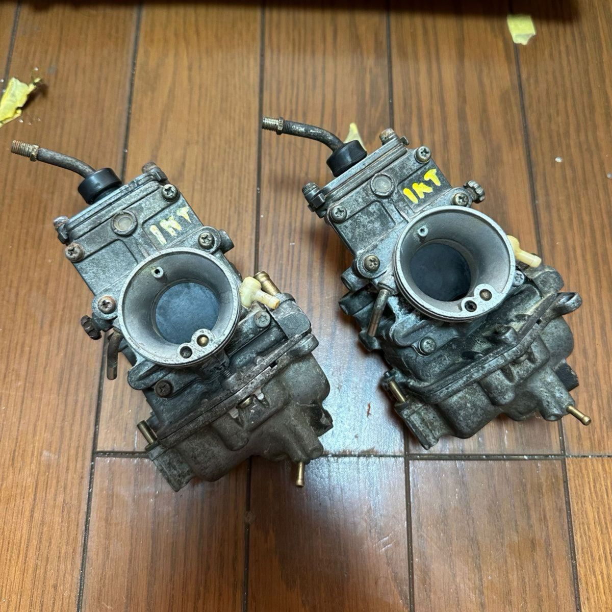 美品ギャロミ 12/8までの出品 TZR250 1KT 希少 ミクニTM28SS キャブレター