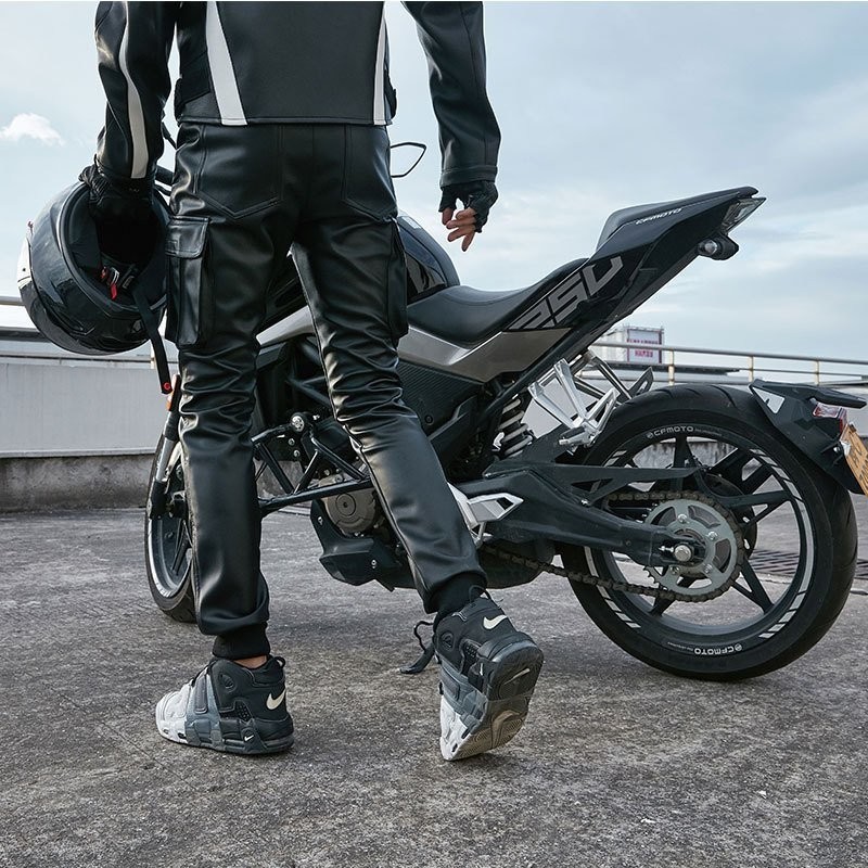 新作　レザーパンツ メンズ　革パン バイクパンツ　革パンツ ロングパンツ モーターパンツ ライダースパンツ 防風 防寒 防水30-37 選択/1点_画像3