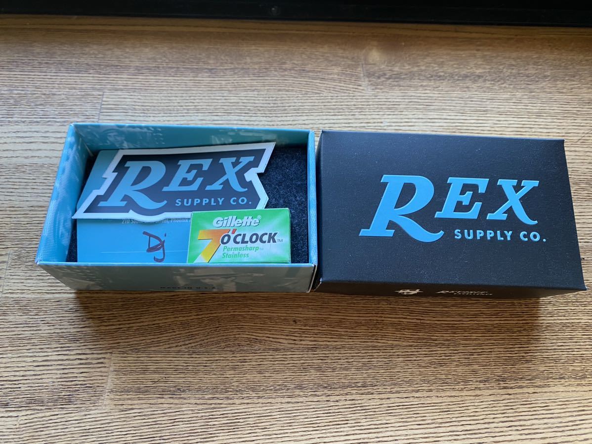 Rex Supply Co. Envoy DE Stainless Safety Razor レックスサプライ　エンボイ　セーフティーレーザー　7o'clock ブレード10枚付き送料無料_画像2