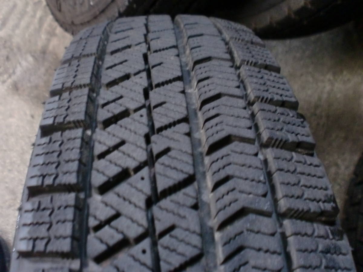 ワゴンR・ムーブ・NBOX　WAREN　13×4　PCD100　+43★深溝スタッドレス　145/80R13　2021年　VRX２　4本_画像8