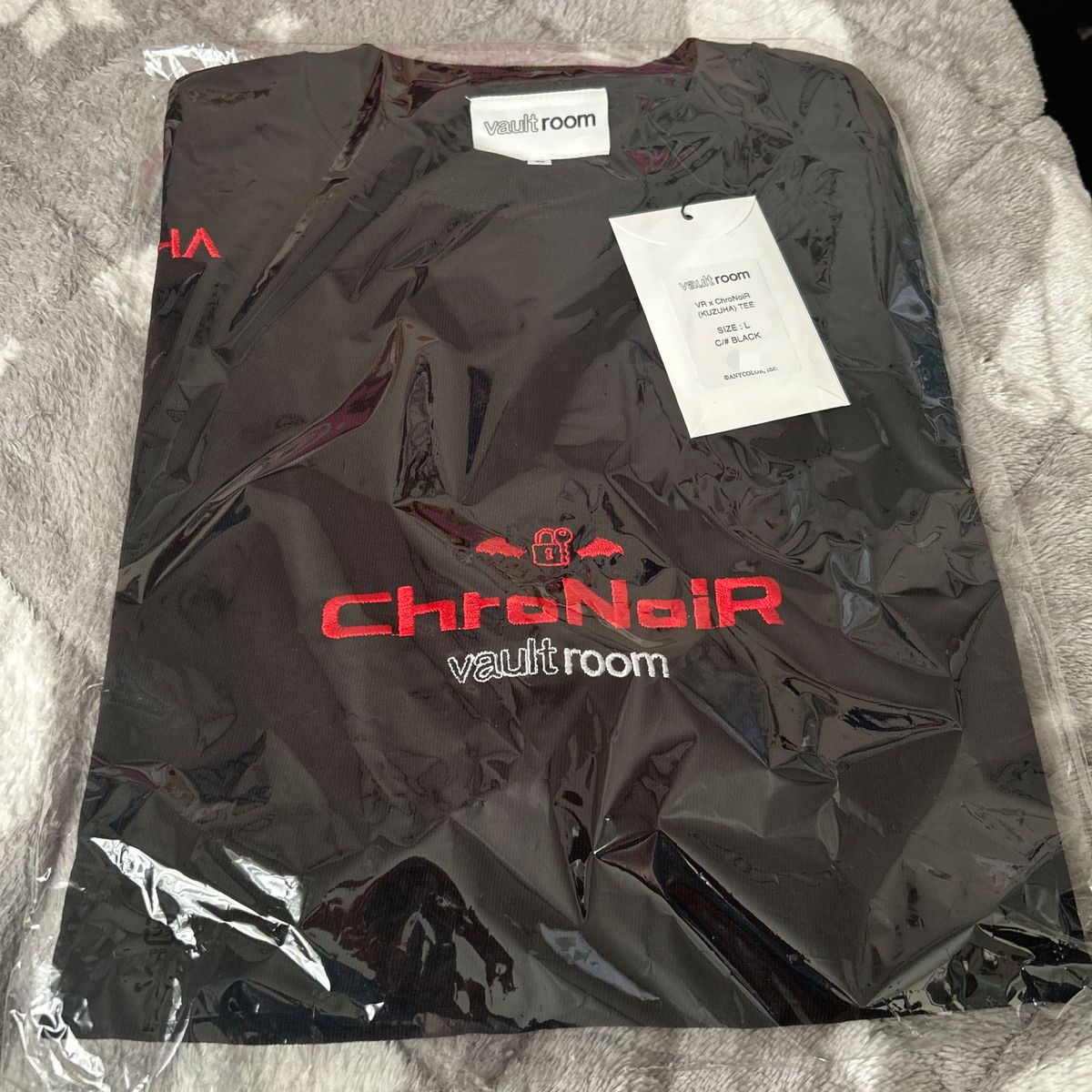 ChroNoiR × vaultroom Tシャツ 葛葉 新品 未開封 L ステッカー ChroNoiR × vaultroom Tシャツ 葛葉 新品 未開封 L ステッカー
