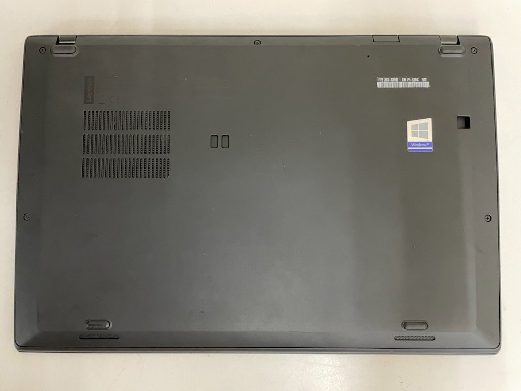 【UEFI起動確認済み／中古】ThinkPad X1 Carbon [TYPE 20KG-S20H00] (Core i5-8250U, RAM8GB, SSD 無し) ACアダプタ無し●UEFI BACKUP NG_画像3