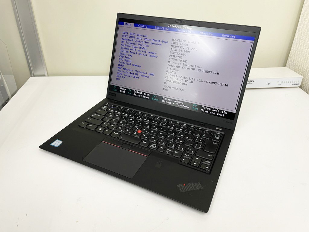【UEFI起動確認済み／中古】ThinkPad X1 Carbon [TYPE 20KG-S20H00] (Core i5-8250U, RAM8GB, SSD無し) 本体のみ（ACアダプタ無し）_画像1