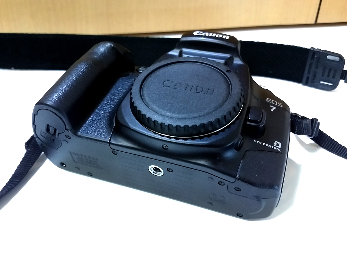 【 動作品 / ジャンク 】 CANON EOS 7 (ELAN 7E / EOS 30) SLR Film Camera キヤノン 一眼レフ フィルムカメラ_画像9