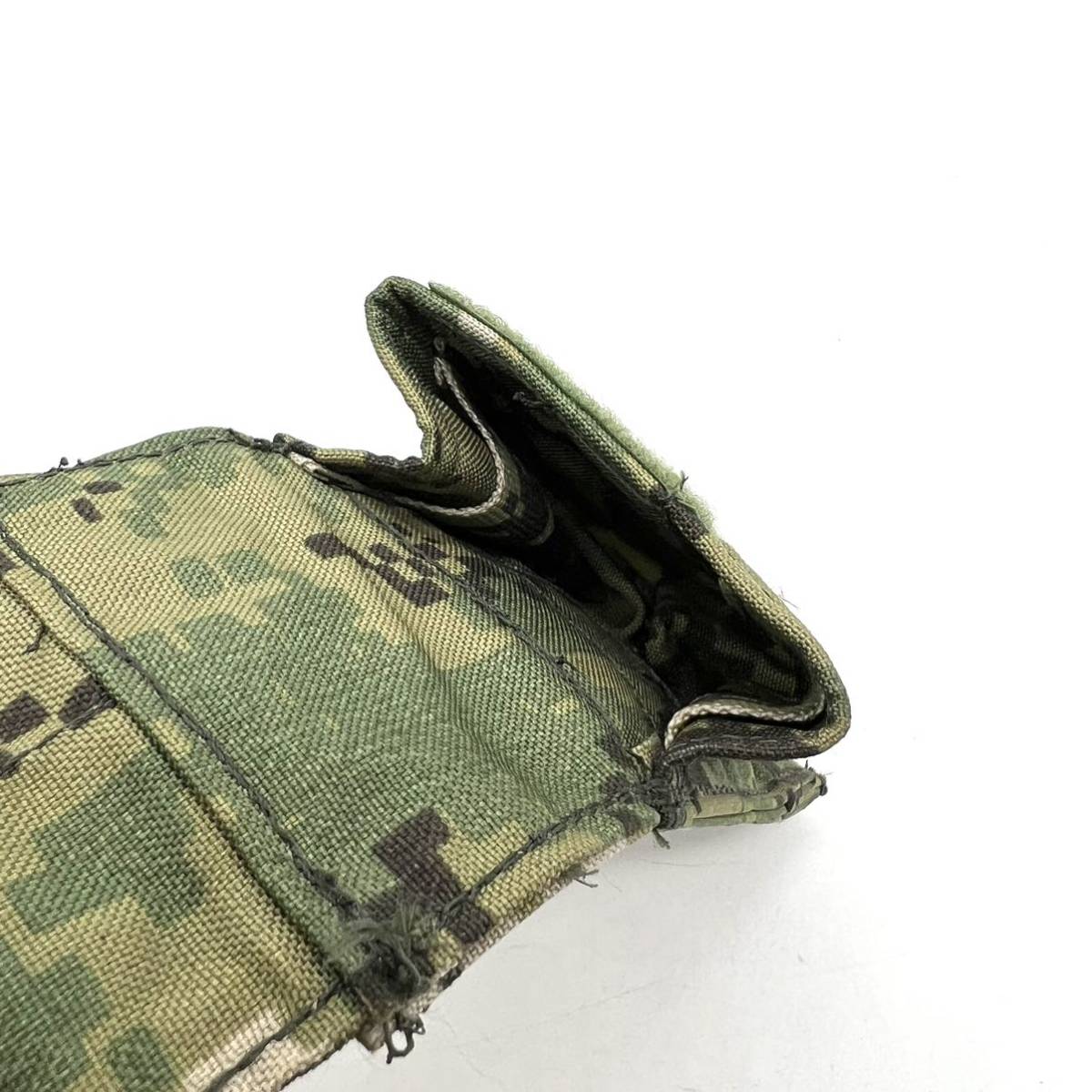 送料無料 実物未使用 Eagle スモークグレネードポーチ ベルトループ Smoke Gernade Pouch w/BELT LOOP AOR2 SEAL DEVGRU_画像4