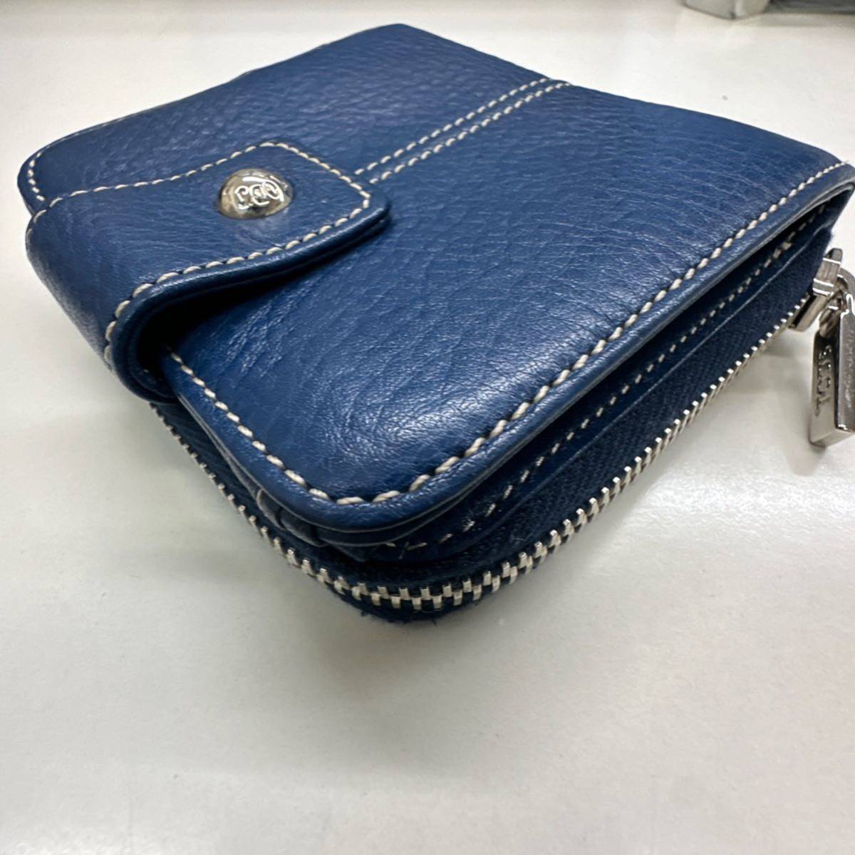 【TS1217】TOD'S トッズ 2つ折り ラウンドジップ レザー 財布 メンズ レディース ファッション小物 服飾小物 コレクション_画像3