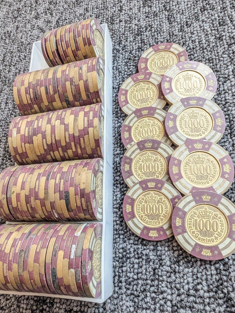 MGM カジノチップ$1000表記 100枚 ポーカー ブラックジャック MGM カジノチップ$1000表記 100枚 ポーカー ブラックジャック